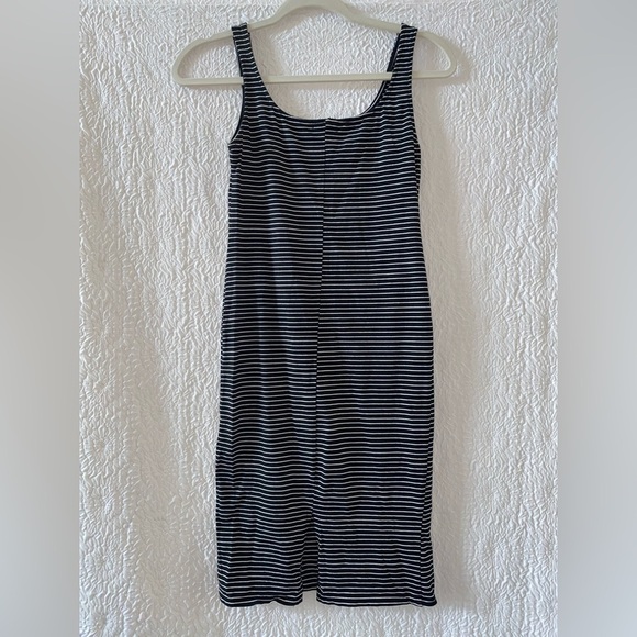 Heart And Hips Striped Sleeveless Sheath Dress - Picture 3 of 7